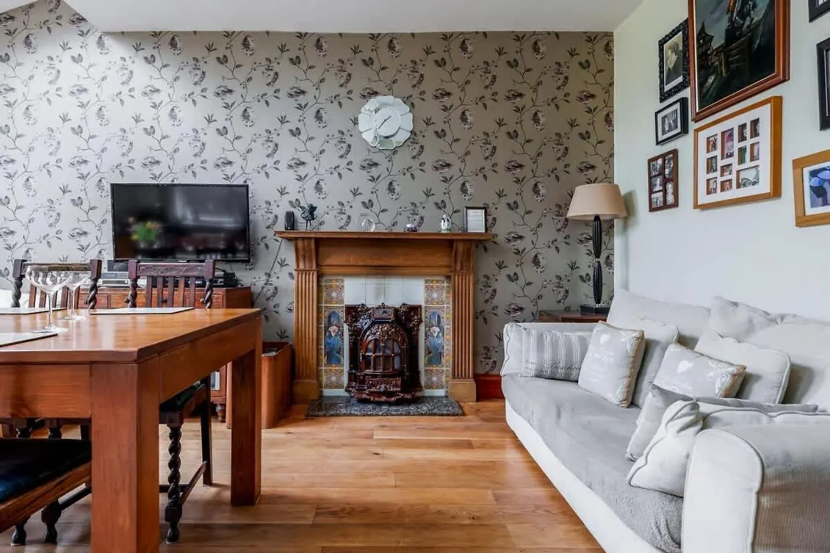 Lime Tree House-Poole Villa Bournemouth United Kingdom